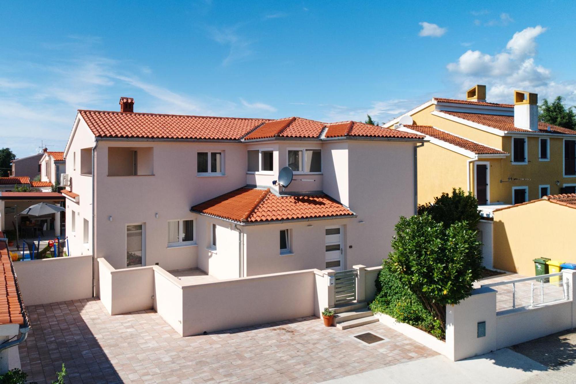 Nata Villa *
